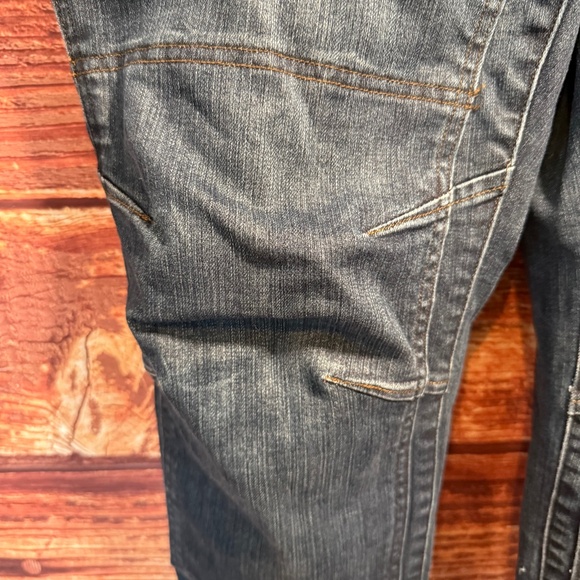 *NWOT* Brand New Duluth Trading Co Overalls for Women. Blue Denim. Size 18 Reg. - Picture 12 of 16